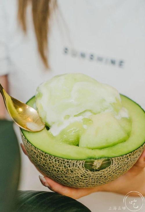 娱乐吃瓜酱千层雪